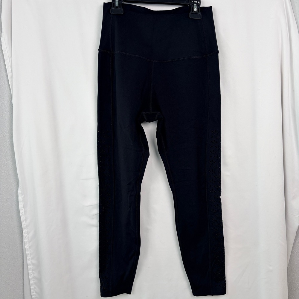 Tavi Noir High Waisted Eyelet 7/8 Tight Large Black Excellent